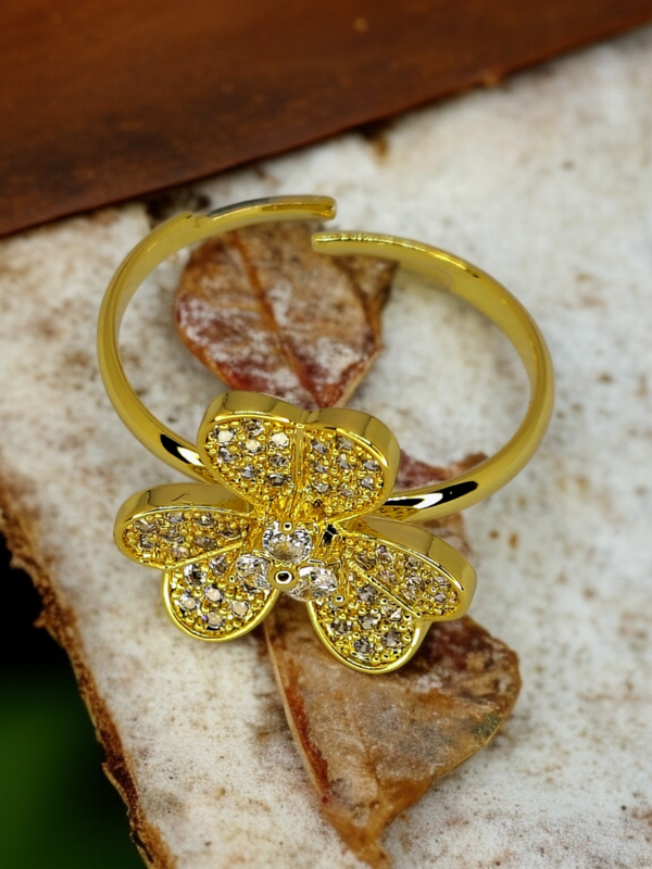 Zebarkart Anti Tarnish Flower Petals Ring